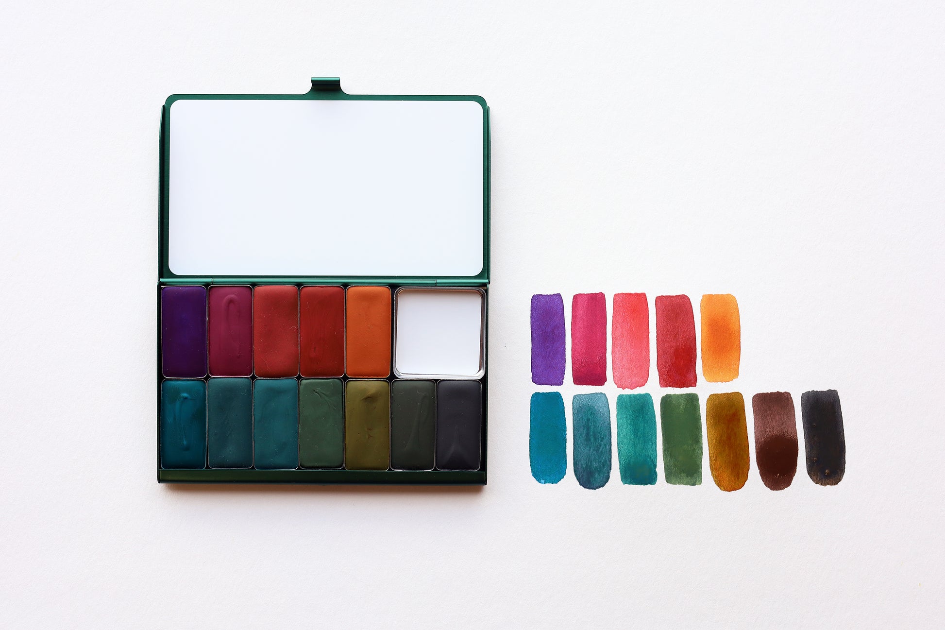 Additional product photo of the Ultra-Blends Art Toolkit Watercolor Palettes.