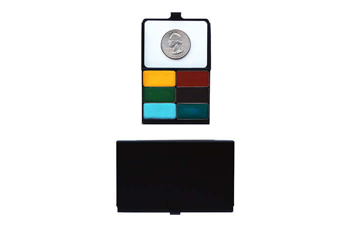 Additional product photo of the Empty Art Toolkit Palettes.