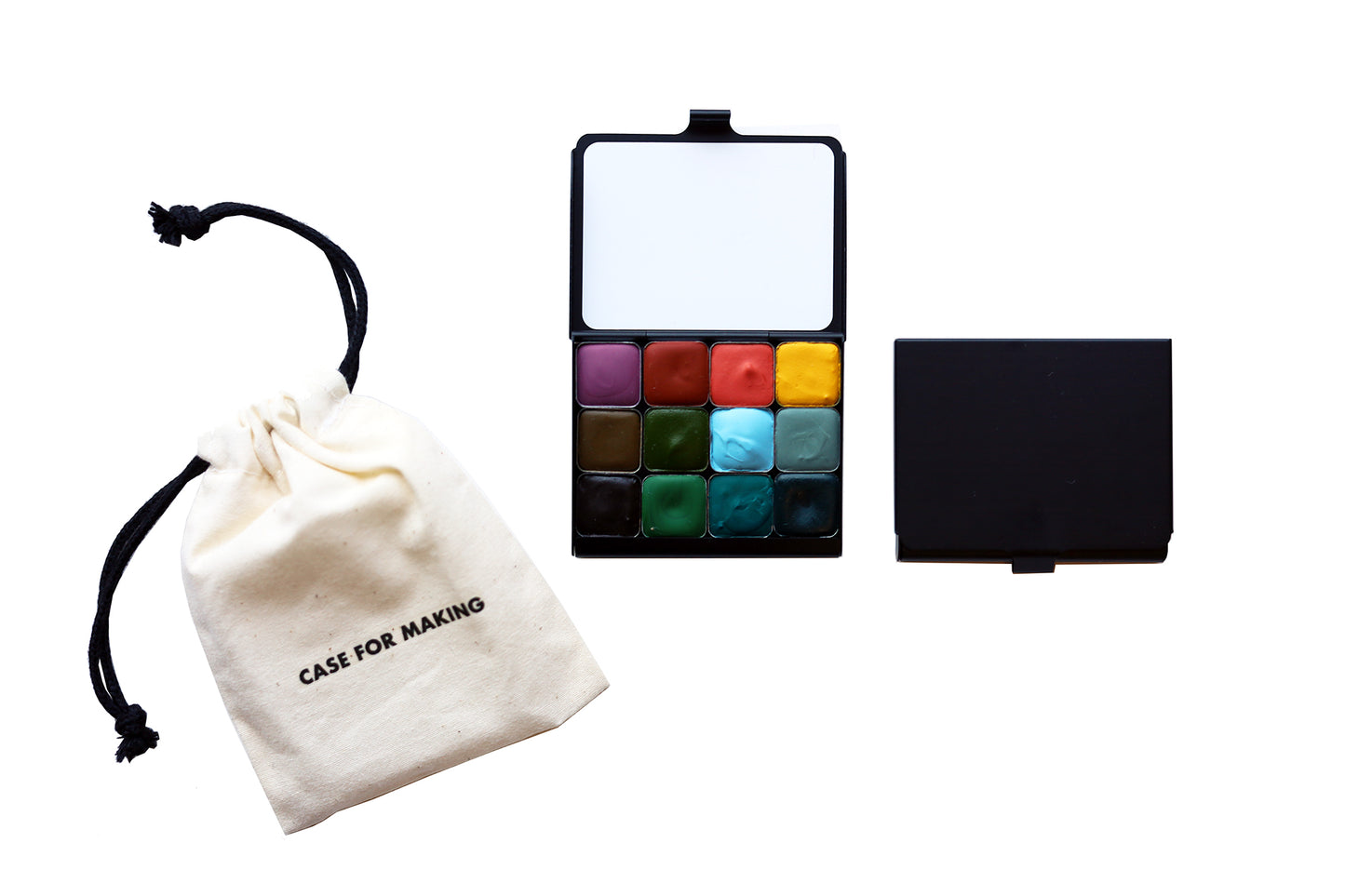 Additional product photo of the Lands End Art Toolkit Watercolor Palettes.