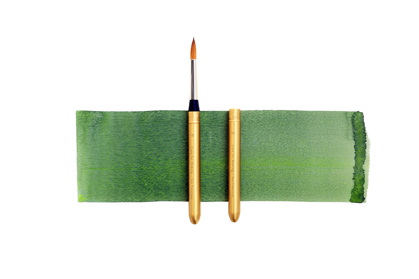 CfM Large Matte Gold Travel Brush, we love our Matte Gold Travel brushes so much that when our manufacturer told us they could produce a larger option…