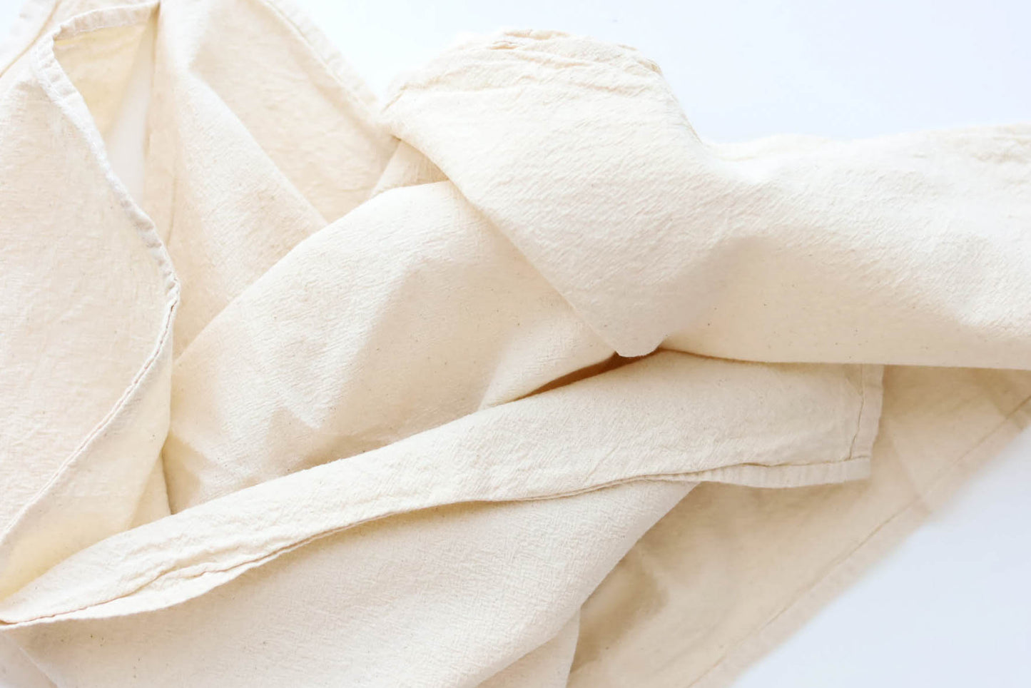 Additional product photo of the Unbleached Cotton Studio Cloth.